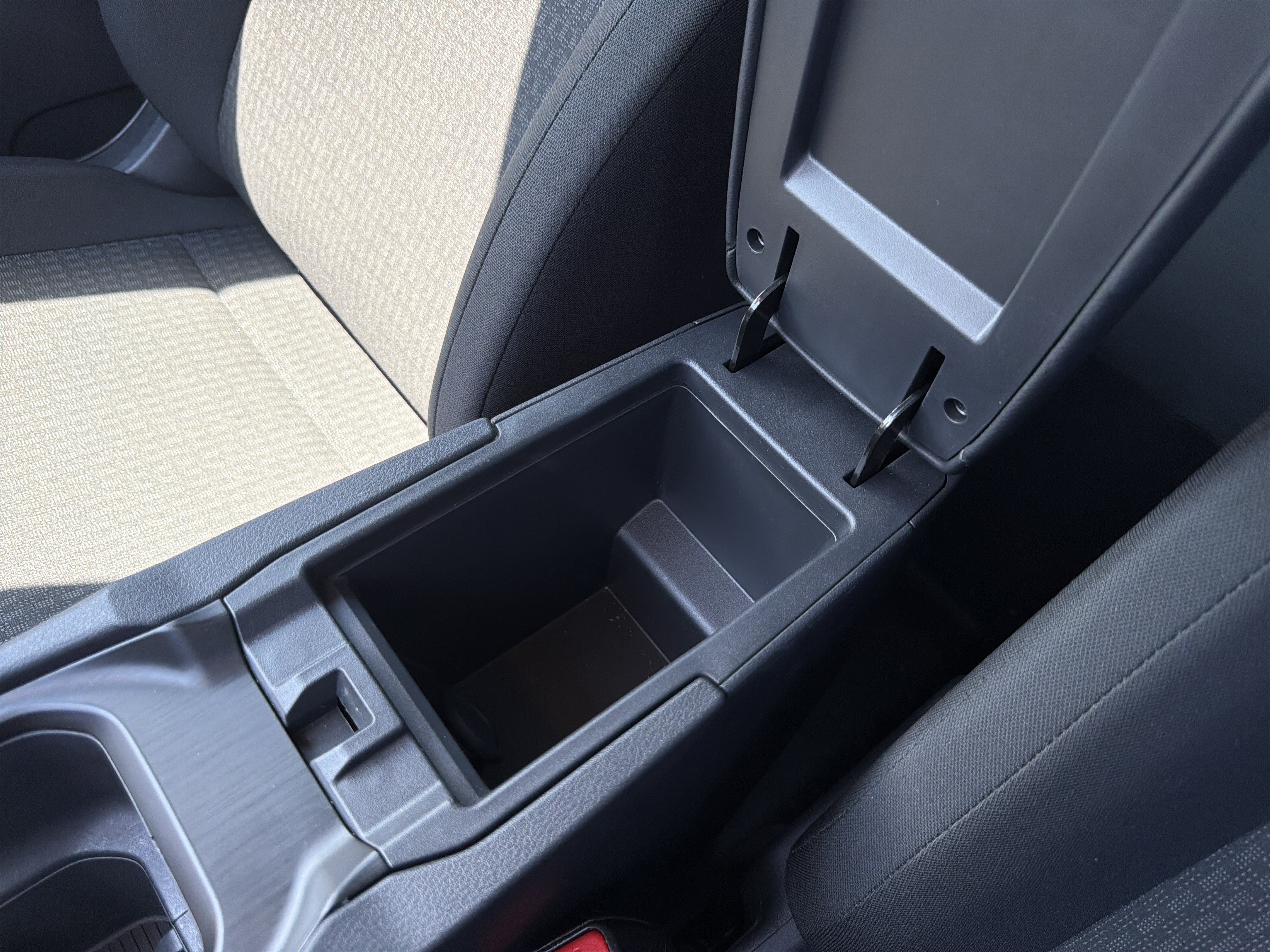 Used 2025 Nissan Kicks S FWD image 36
