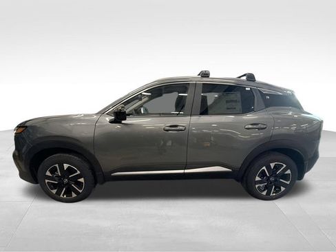 New 2026 Nissan Kicks SV w/ Cold Weather Package AWD/4WD image 5