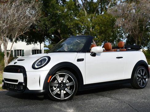 Used 2023 MINI Cooper S image 22