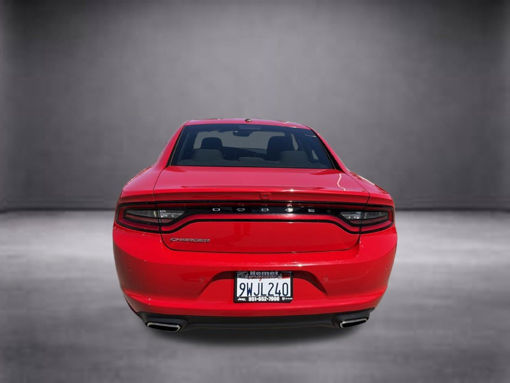 Used 2022 Dodge Charger SXT RWD image 6