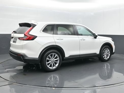 Certified 2024 Honda CR-V EX image 8