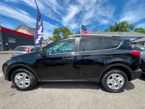 Used 2013 Toyota RAV4 LE AWD/4WD image 11