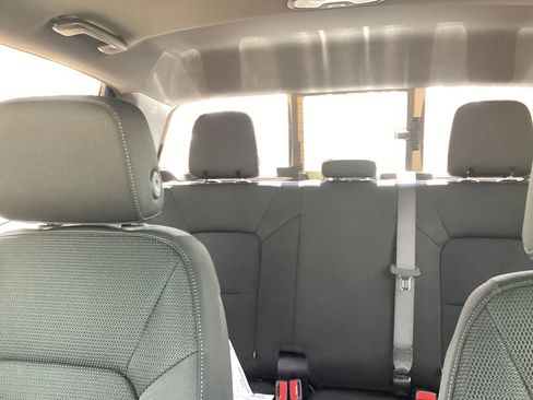 New 2026 GMC Canyon Elevation w/ Convenience Package RWD image 28