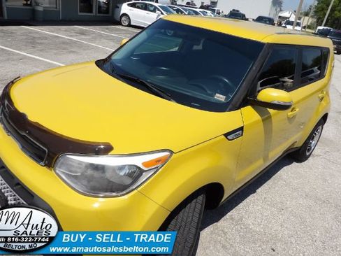 Used 2014 Kia Soul + image 26