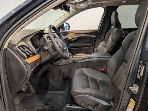 Used 2024 Volvo XC90 B6 Plus w/ Protection Package Premier image 12