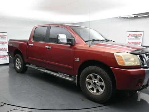 Used 2004 Nissan Titan LE w/ (NAV) Nissan Navigation Pkg image 2