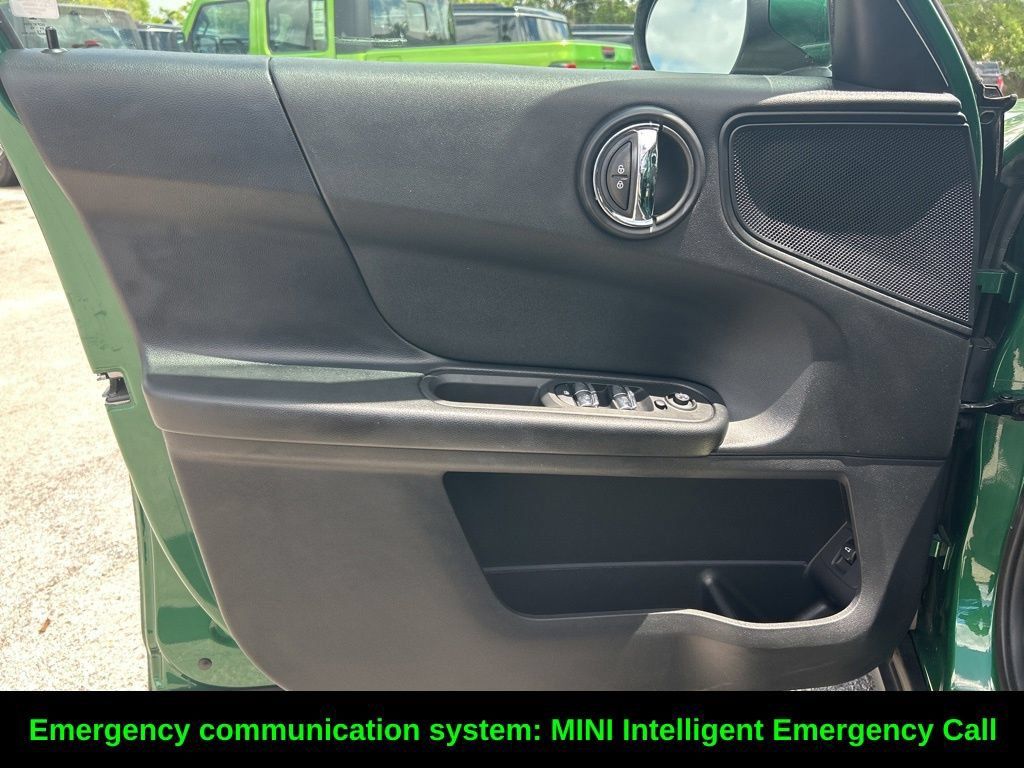 Used 2020 MINI Cooper Countryman ALL4 AWD/4WD image 24