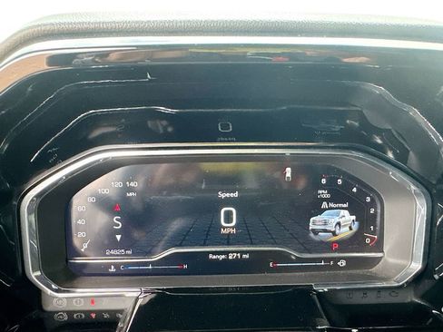 Used 2024 GMC Sierra 1500 Elevation image 15
