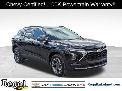 Certified 2025 Chevrolet Trax LT w/ LT Convenience Package image 1