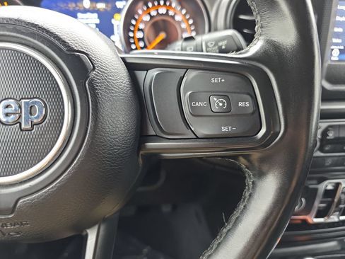 Used 2022 Jeep Wrangler Unlimited Sport AWD/4WD image 18