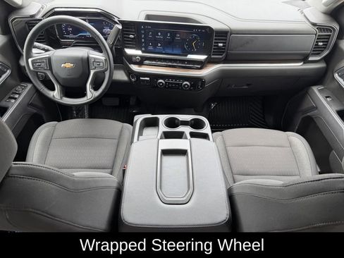 Used 2025 Chevrolet Silverado 1500 LT AWD/4WD image 11