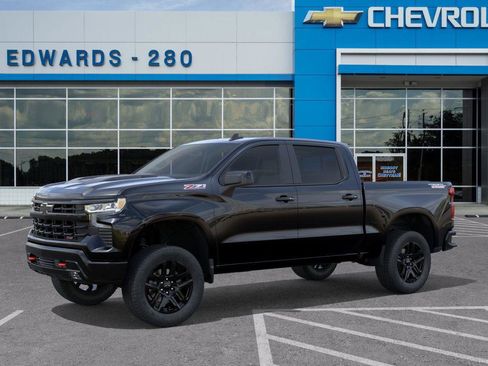 New 2026 Chevrolet Silverado 1500 LT Trail Boss w/ Convenience Package II image 2