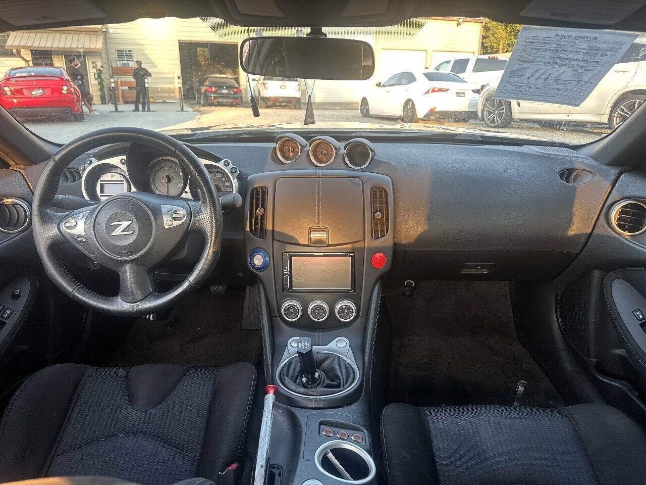 Used 2009 Nissan 370Z Coupe RWD image 32