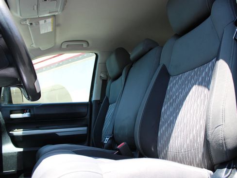 Used 2021 Toyota Tundra SR5 AWD/4WD image 10