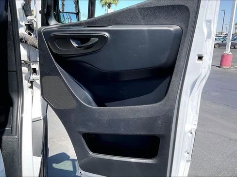 Used 2025 Mercedes-Benz Sprinter 2500 image 21