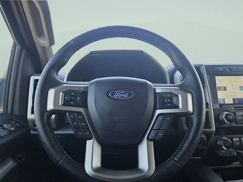 Used 2020 Ford F150 Lariat w/ Equipment Group 502A Luxury AWD/4WD image 33
