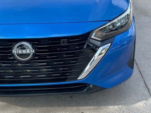 Used 2024 Nissan Sentra SV FWD image 8