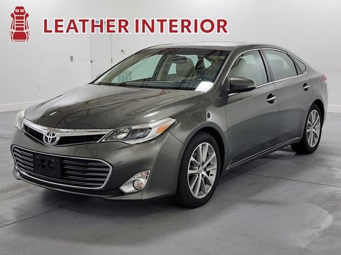 Used 2014 Toyota Avalon XLE Touring image 4