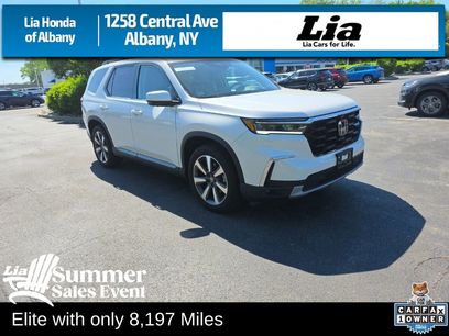 Used 2025 Honda Pilot Elite