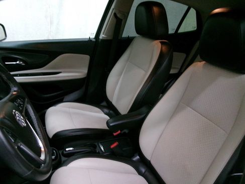 Used 2020 Buick Encore Preferred w/ Safety Package image 16