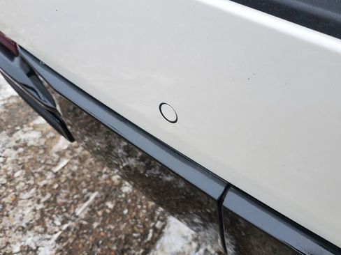 Certified 2024 Cadillac Escalade ESV Sport w/ LPO, ONYX Package image 16