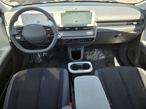 Used 2024 Hyundai Ioniq 5 SEL RWD image 13