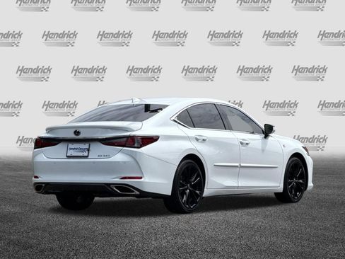 Certified 2022 Lexus ES 350 F Sport FWD image 5