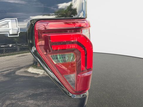 Used 2026 Ford F150 Lariat w/ Bed Utility Package AWD/4WD image 10