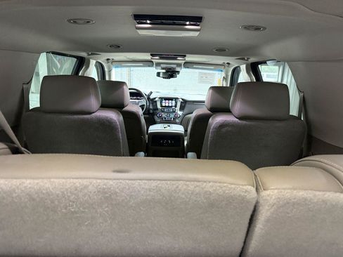 Used 2015 Chevrolet Suburban LTZ AWD/4WD image 31