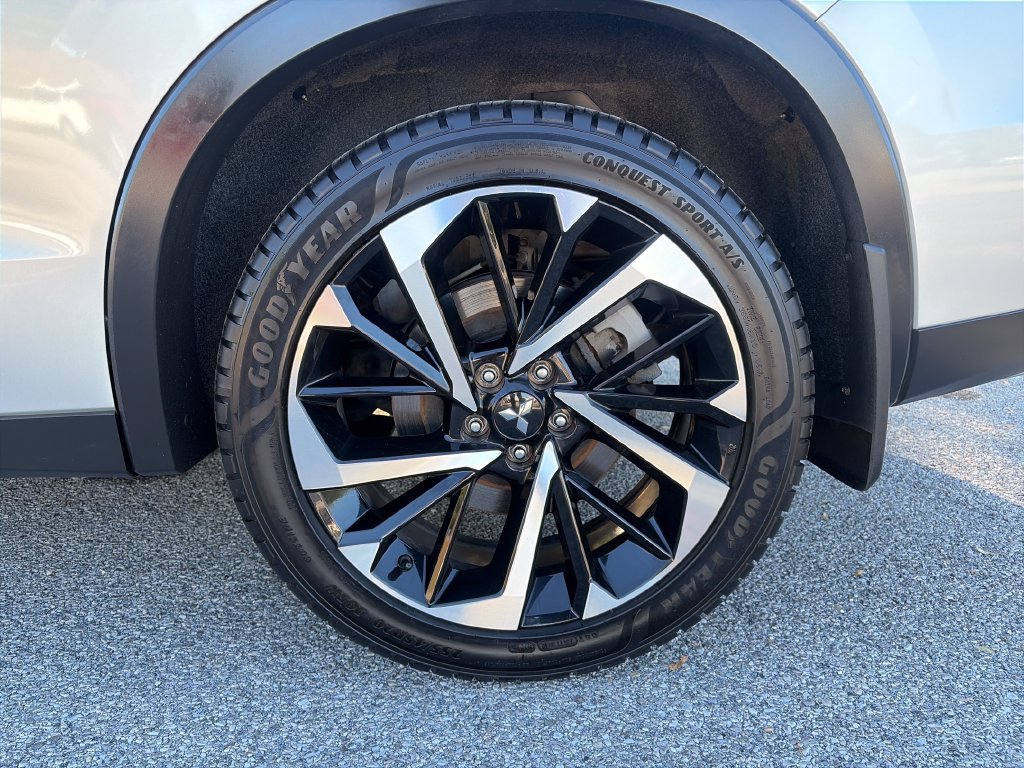 Used 2022 Mitsubishi Outlander SE AWD/4WD image 37