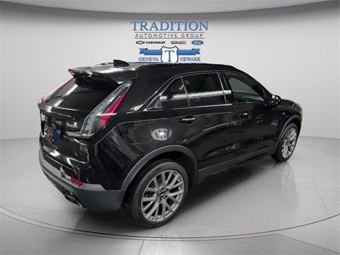 Used 2019 Cadillac XT4 Sport w/ Cold Weather Package image 4