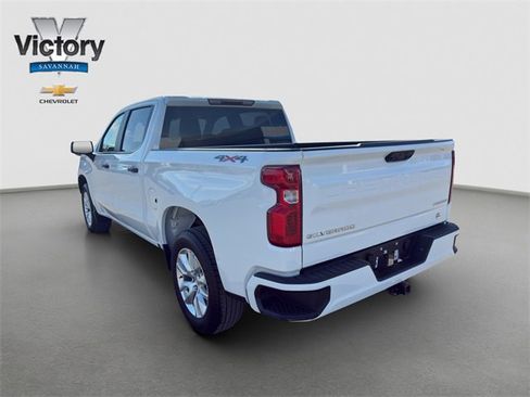 Used 2024 Chevrolet Silverado 1500 Custom image 6