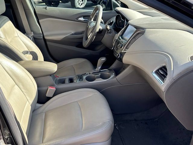 Used 2016 Chevrolet Cruze Premier FWD image 13