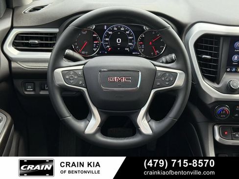 Used 2023 GMC Acadia SLT w/ Elevation Edition FWD image 13