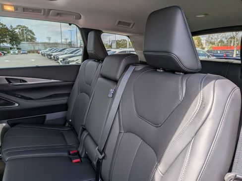 New 2026 INFINITI QX60 Luxe w/ Cargo Package AWD/4WD image 29