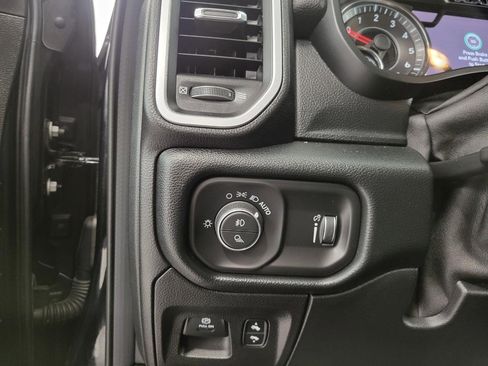 Used 2021 RAM 1500 Big Horn image 7