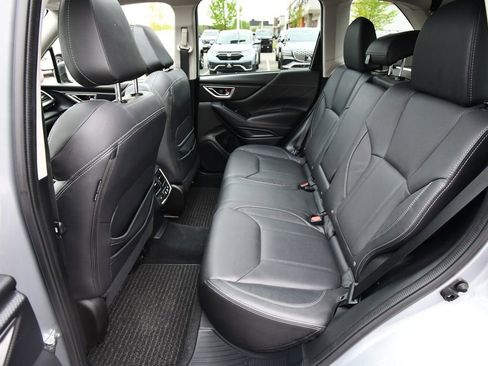 Used 2023 Subaru Forester Touring AWD/4WD image 16