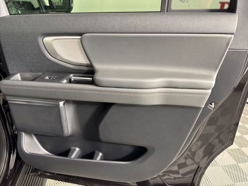 New 2025 Ford Expedition Max Active image 25