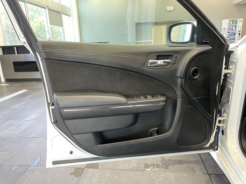 Used 2022 Dodge Charger SRT Hellcat RWD image 15