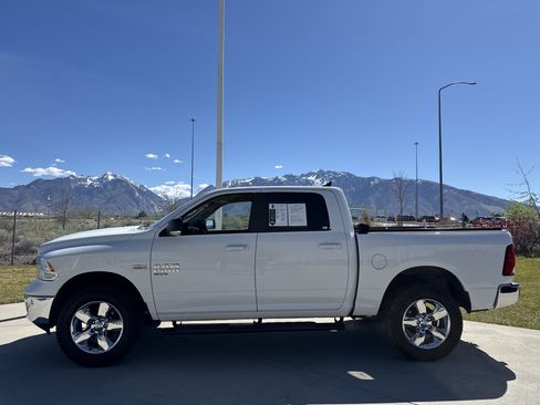 Used 2019 RAM 1500 Big Horn image 2
