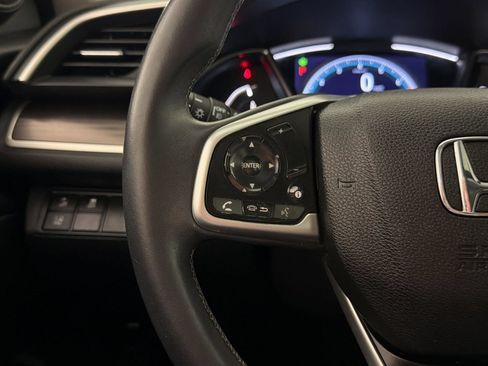 Used 2019 Honda Civic EX image 17