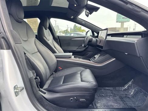 Used 2022 Tesla Model S image 41