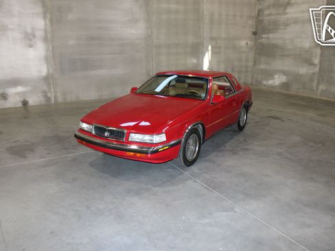 Used 1990 Chrysler TC by Maserati TC image 20