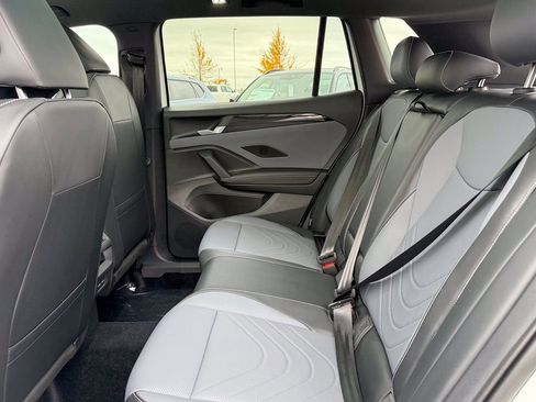 New 2026 Volkswagen Tiguan SE R-Line image 23