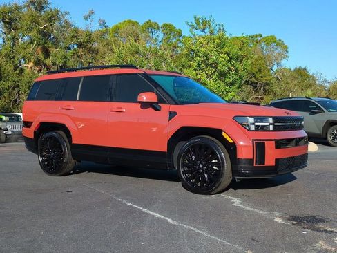 Used 2025 Hyundai Santa Fe Calligraphy image 3