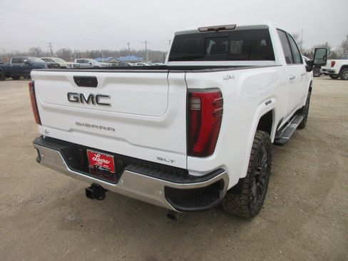 New 2026 GMC Sierra 2500 SLT w/ SLT Premium Package image 5