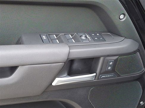 New 2026 Land Rover Defender 110 S image 8