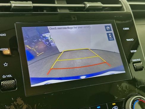 Used 2023 Hyundai Tucson SE image 26