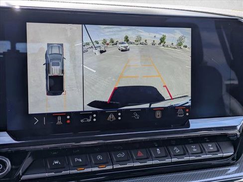 Used 2024 Chevrolet Silverado 1500 ZR2 w/ Technology Package AWD/4WD image 14