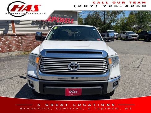 Used 2017 Toyota Tundra Limited w/ Limited Premium Package AWD/4WD image 9